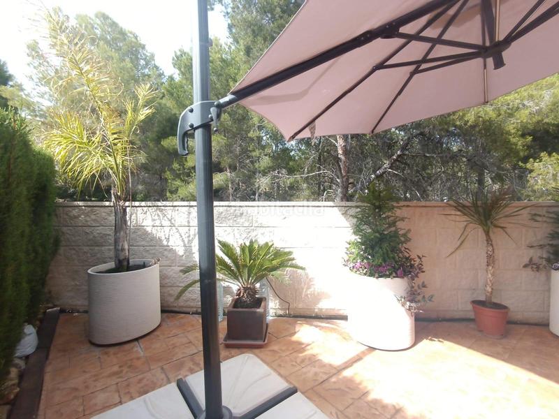 Foto dcc7669d-5f45-4f22-94e5-7e4aa21bb37f. Doppelhaus mit heizung pool in Finestrat pueblo Finestrat