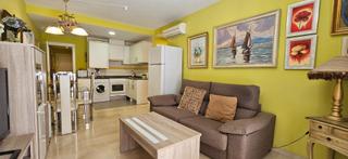 Pis a Colonia Madrid. Piso de 2 dormitorios con terraza y garaje en colonia madrid, li