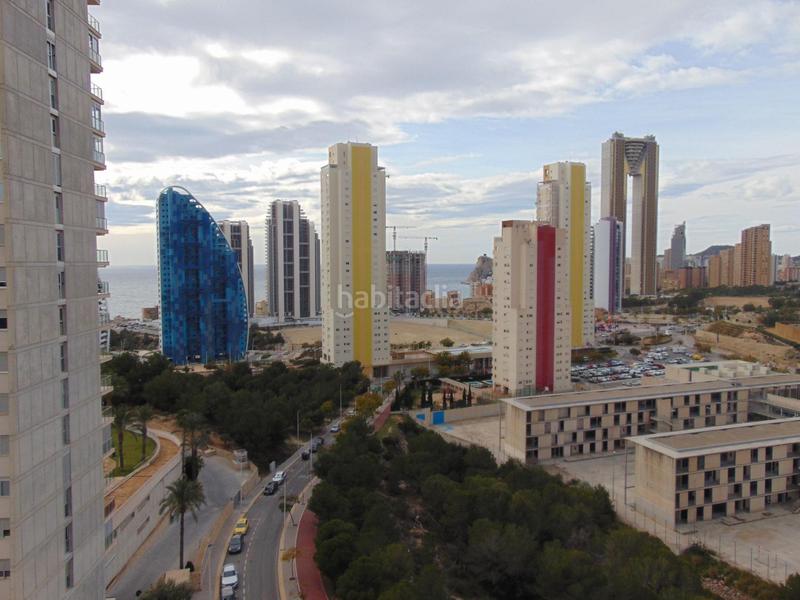 Foto 58fc23ad-0e0d-4e71-8330-72fc31452f09. Rent flat with heating in Via Parque Benidorm