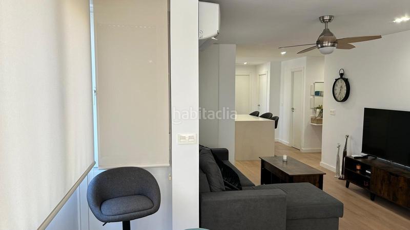 Foto 8531392c-b7da-41a6-9cda-de117f854eba. Piso apartamento en levante totalmente reformado a 300 mts del mar!! en Benidorm