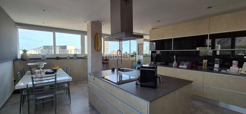 Foto 22fab69a-5b8e-48c5-be87-ced668844e69. Appartement avec chauffage piscine dans Playa Poniente Benidorm