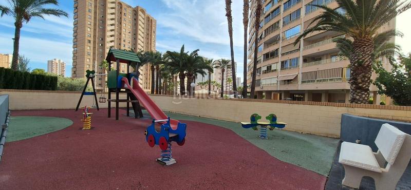 Foto 4f44d620-575e-4b5b-a355-7f1968f6ea77. Appartement avec chauffage piscine dans Playa Poniente Benidorm