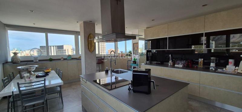 Foto 78bb15ab-24e0-4326-a12f-8aad65760bdf. Appartement avec chauffage piscine dans Playa Poniente Benidorm