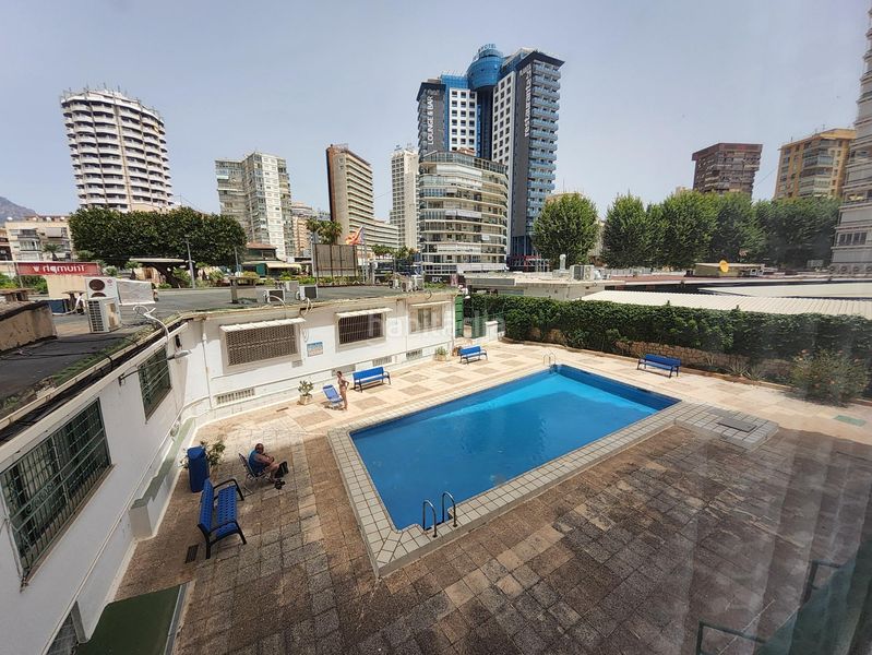 Foto b28488cc-581e-427c-b380-2befb739fcdf. Pis amb calefacció piscina a Playa Levante Benidorm