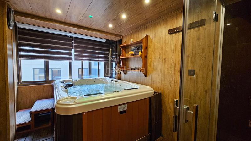 Foto b1ff9ac4-db6f-4a58-855b-e460a46197d5. Piso oasis de lujo piso de 4 dormitorios y 2 baños con jacuzzi privado. en Benidorm