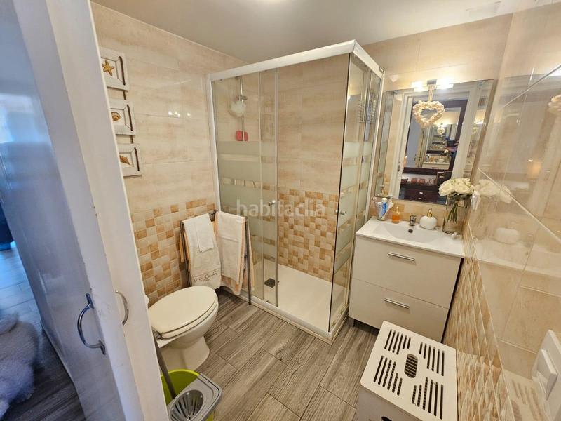 Foto ea7bf48f-eeb1-409d-b0d7-9e4ce2e1bd0f. Studio avec piscine dans Playa Levante Benidorm