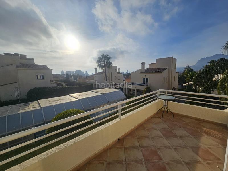 Foto c9669894-3a9f-412b-9e02-62b9e65f8380. Chalet avec chauffage piscine dans Sierra Helada Benidorm