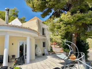 Haus in Callosa d´en Sarrià. Chalet en callosa den altea la vella
