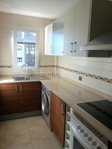 Foto c218237b-970c-4d21-ba6e-679d03b131e6. Pis amb calefacció a La Nucia Pueblo Nucia (la)