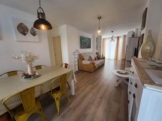 Apartament a Rincón Alto. Apartamento totalmente reformado de 2 dorm en rincón de loix !!