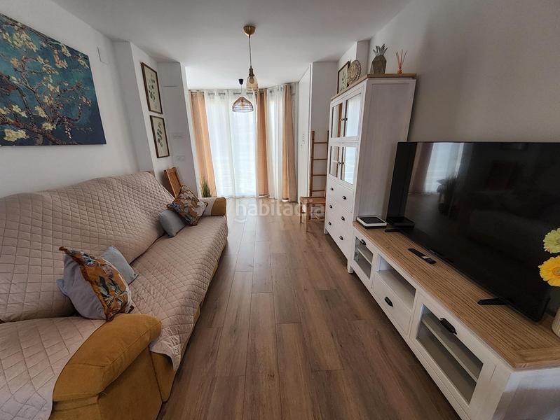 Foto d9bf5fba-a79e-473b-aabb-6e31b1ca209c. Piccolo appartamento con riscaldamento piscina in Benidorm