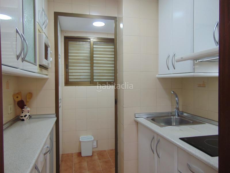 Foto f02563f0-a071-4f66-83c9-8df2430a3dd3. Location appartement avec piscine dans Levante Alto Benidorm