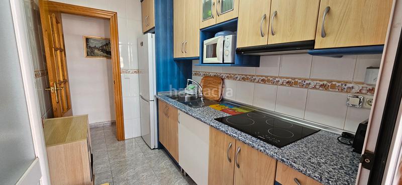 Foto d17e93ce-5c63-4bba-99c1-b33139e10d03. Apartamento  reformado de 1 dormitorio en excelente urbanización. en Benidorm