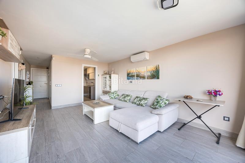 Foto 687e45f5-1d94-4e5e-ba5c-ddd290873ac1. Apartamento  reformado con impresionantes vistas al mar en Benidorm