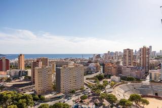 Appartement à Juzgados - Plaza de Toros. Apartamento reformado con impresionantes vistas al mar