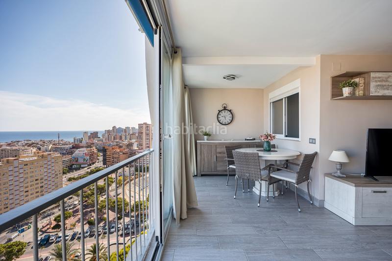 Foto f21c3e56-9024-41c4-b134-8d3417aa8b7c. Apartamento  reformado con impresionantes vistas al mar en Benidorm