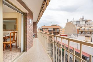 Appartement à Centro Urbano. Piso en el centro de benidorm de 3 dormtorios.
