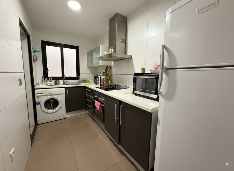 Foto 5d9c6a2d-72d8-4804-8fa2-2a1ca4df435d. Piso amplio piso para entrar a vivir en la nucía en Nucia (la)