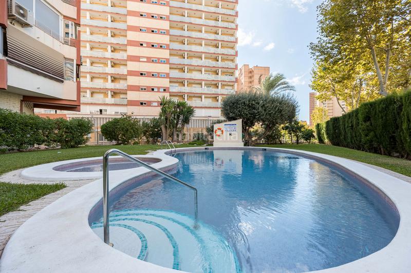 Foto 440d8951-d54e-48d5-a5fc-22f7141be642. Appartement avec piscine dans Levante Alto Benidorm