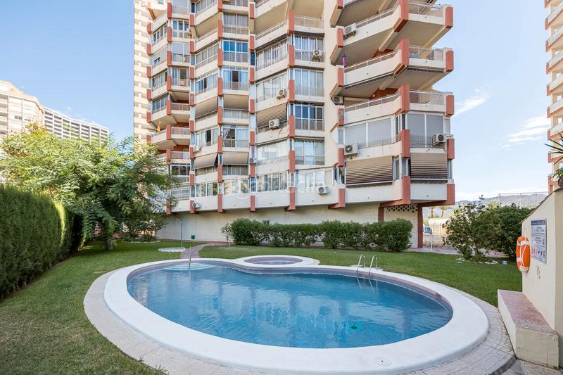 Foto a72d6a1a-cb5b-4b6b-b468-8c12a4308e40. Appartement avec piscine dans Levante Alto Benidorm