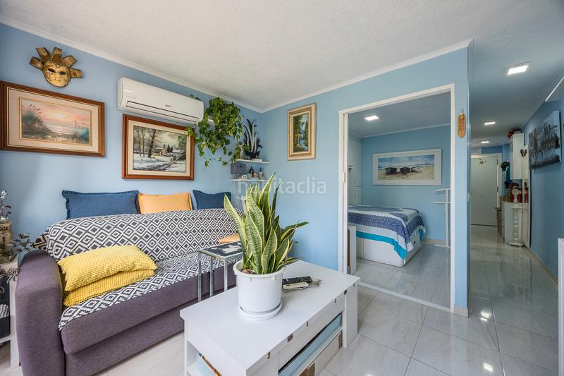 Foto c834ac6a-9c6a-4d15-81fc-7ff65d163a6f. Apartament amb piscina a Rincón Alto Benidorm