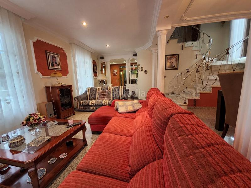 Foto 32f00e78-8bff-4792-a49c-8aef3a762b85. Chalet avec piscine dans Sol y Luz Sant Vicent del Raspeig