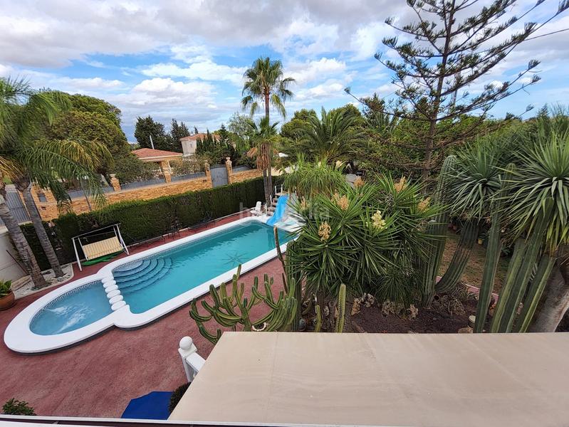 Foto be981df0-bfbe-4006-9222-455f7ab9c84c. Chalet avec piscine dans Sol y Luz Sant Vicent del Raspeig