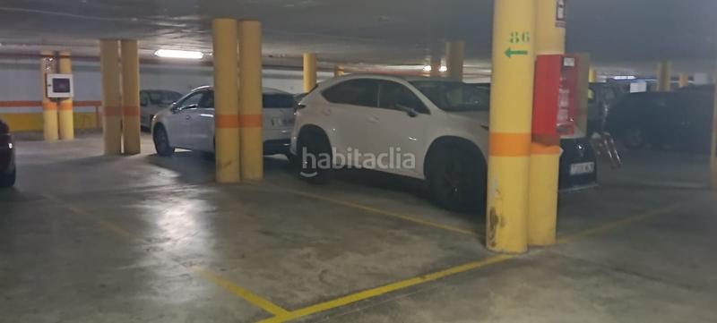 Foto 8f17637b-3d45-41ef-a6bd-ec60f29b2005. Location parking voiture dans Playa Poniente Benidorm