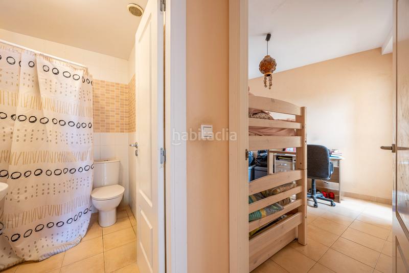 Foto 19264910-79aa-4f78-9457-9ac376e719d1. Apartament amb piscina a Via Parque Benidorm