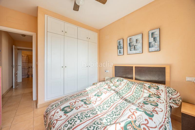 Foto 2aecd968-2511-45fe-8844-7ca77df734df. Apartament amb piscina a Via Parque Benidorm