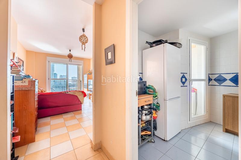 Foto 36cf974b-0a58-4371-8ab0-8b7122bb9c13. Apartament amb piscina a Via Parque Benidorm