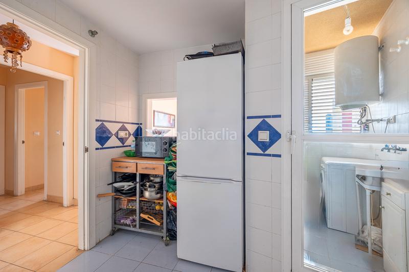 Foto 99ee329c-3b90-47fe-96a4-8d3d2690bce7. Apartament amb piscina a Via Parque Benidorm