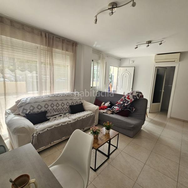 Foto 6c52dbcd-9413-4829-b47c-864cdae2dbe6. Piso gran oportunidad de inversión apartamento totalmente reformado, piscina y parking en Benidorm