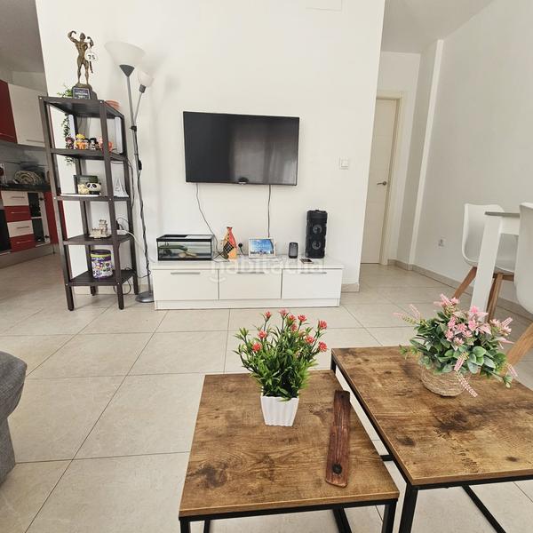 Foto 81946690-382f-4ef5-a827-c2a32e2ea8a8. Piso gran oportunidad de inversión apartamento totalmente reformado, piscina y parking en Benidorm