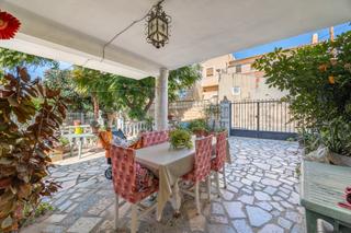 Casa adossada en Platja de Vila Joiosa. Casa con terreno en villajoyosa, a un paso del pueblo!