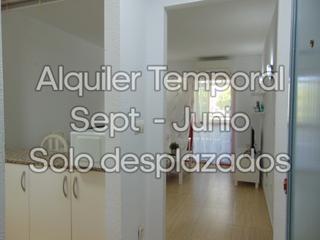 Miete Appartement in Juzgados - Plaza de Toros. Alquiler temporada, para profesores de septiembre a junio en zon