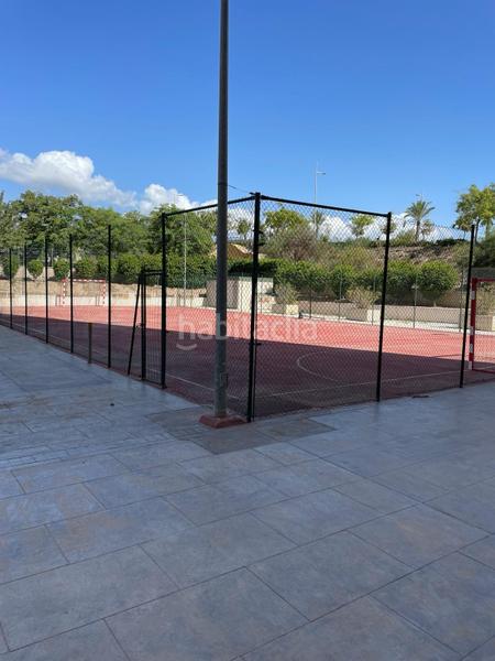 Foto b714c245-d57a-468b-9a80-7e802d60abf8. Location appartement avec chauffage piscine dans Juzgados - Plaza de Toros Benidorm