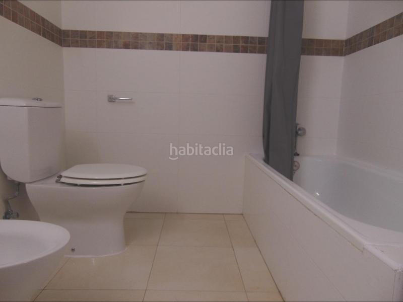 Foto f7c4e91c-0a97-4a60-bb2c-f6181a2af886. Location appartement avec chauffage piscine dans Juzgados - Plaza de Toros Benidorm