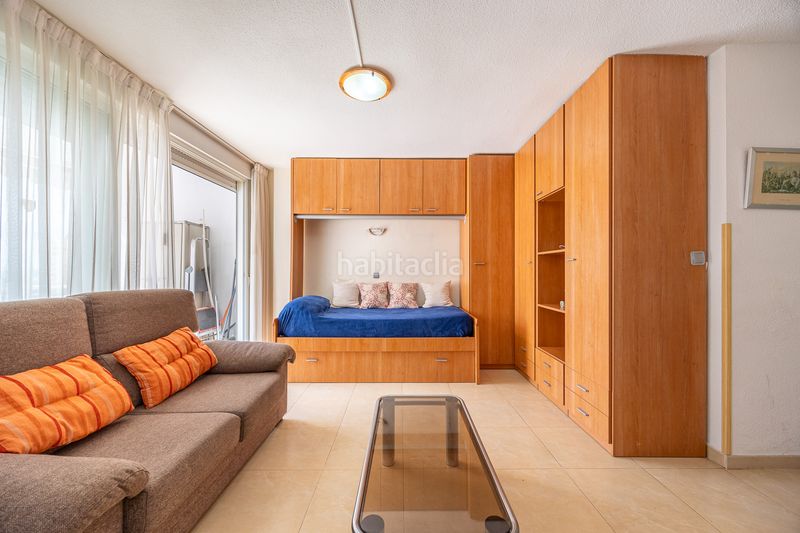 Foto c41739f8-3411-4be1-b6cb-02ca31bbfc50. Apartament amb piscina a Rincón Bajo Benidorm