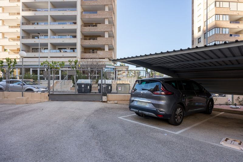 Foto 815201d1-aaa2-4962-8034-038f6701cc97. Apartament amb piscina a Levante Alto Benidorm