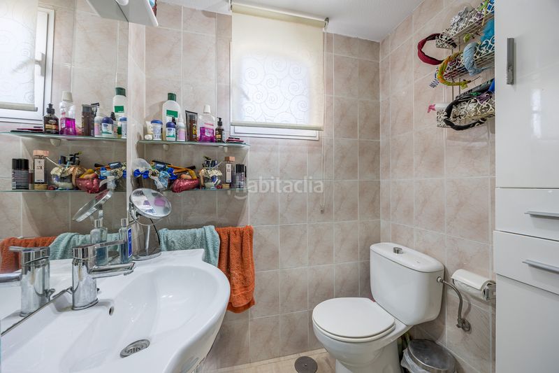 Foto 8bdc6a69-e073-43ee-9e2e-fc24d42830e2. Apartament amb piscina a Levante Alto Benidorm