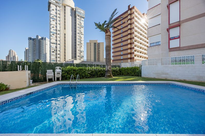 Foto f77746a4-16e0-421f-b709-0321a25f20f0. Apartament amb piscina a Levante Alto Benidorm