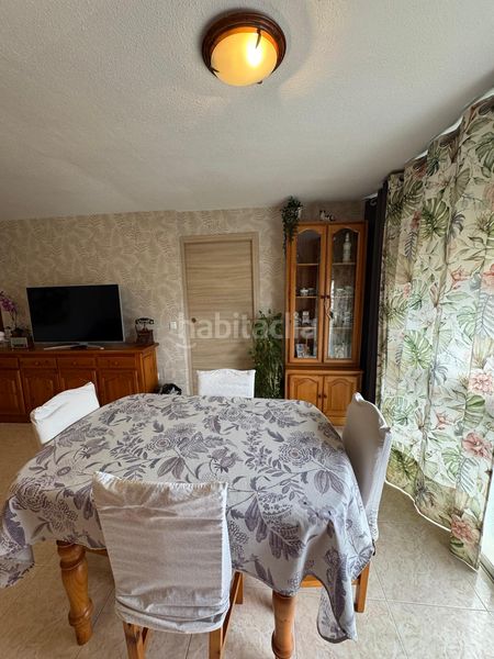 Foto b1b1496f-549f-42b9-a92d-5a5fe0f323f9. Apartament amb piscina a Juzgados - Plaza de Toros Benidorm