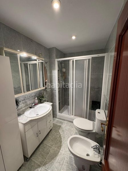 Foto d1954bd1-df7c-4f9e-acdd-2418fc5c12e1. Apartament amb piscina a Juzgados - Plaza de Toros Benidorm