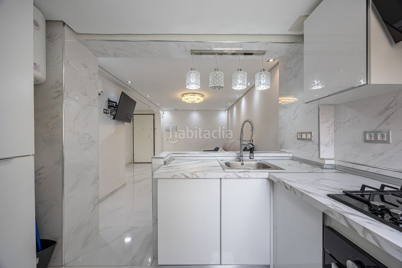 Foto 75ce9149-c547-4137-9e68-046b56e6f19e. Apartament amb piscina a Juzgados - Plaza de Toros Benidorm