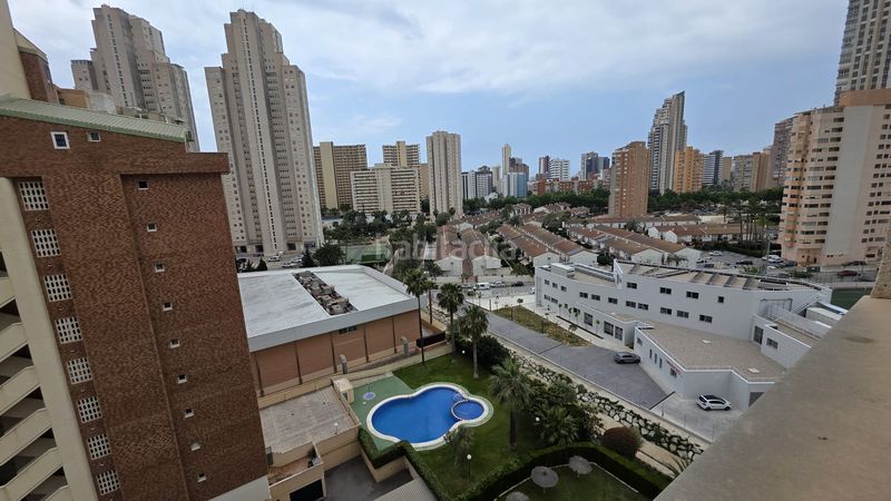 Foto 6d938908-97b3-4fde-a5c7-fc82d61688bd. Apartament amb piscina a Rincón Bajo Benidorm