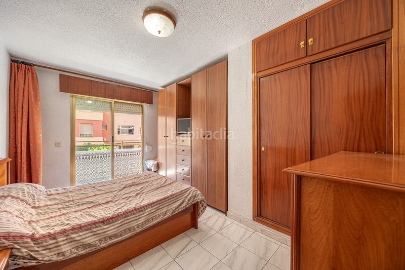 Foto d356f874-398d-4fe5-a386-6b105ee6c60b. Pis a Colonia Madrid Benidorm