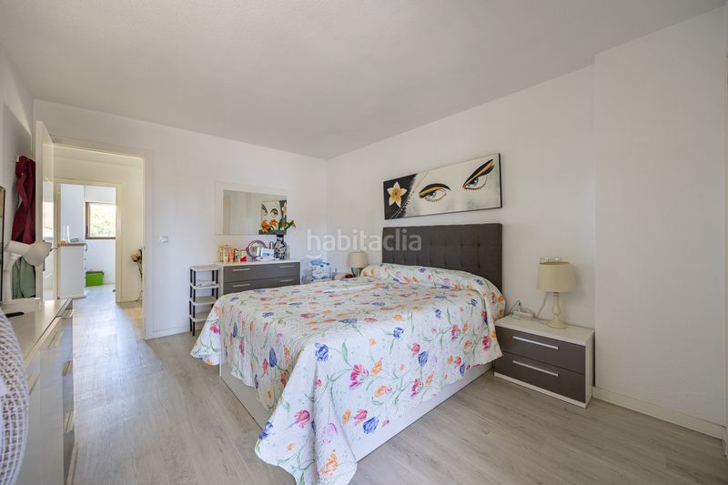 Foto 033c72fb-84d8-469a-9359-23903bee72ad. Pis amb piscina a Playa Poniente Benidorm