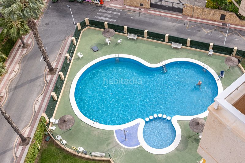 Foto a8a23772-bc4b-46a8-8165-a8a3419503f3. Pis amb piscina a cala Finestrat Finestrat