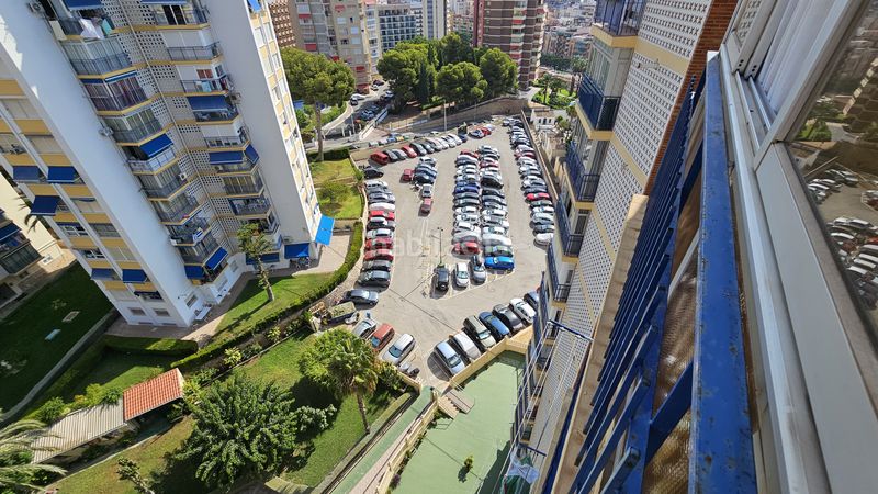 Foto 4fe4779c-faf5-4250-a5ab-8324d5303080. Àtic amb piscina a Playa Poniente Benidorm